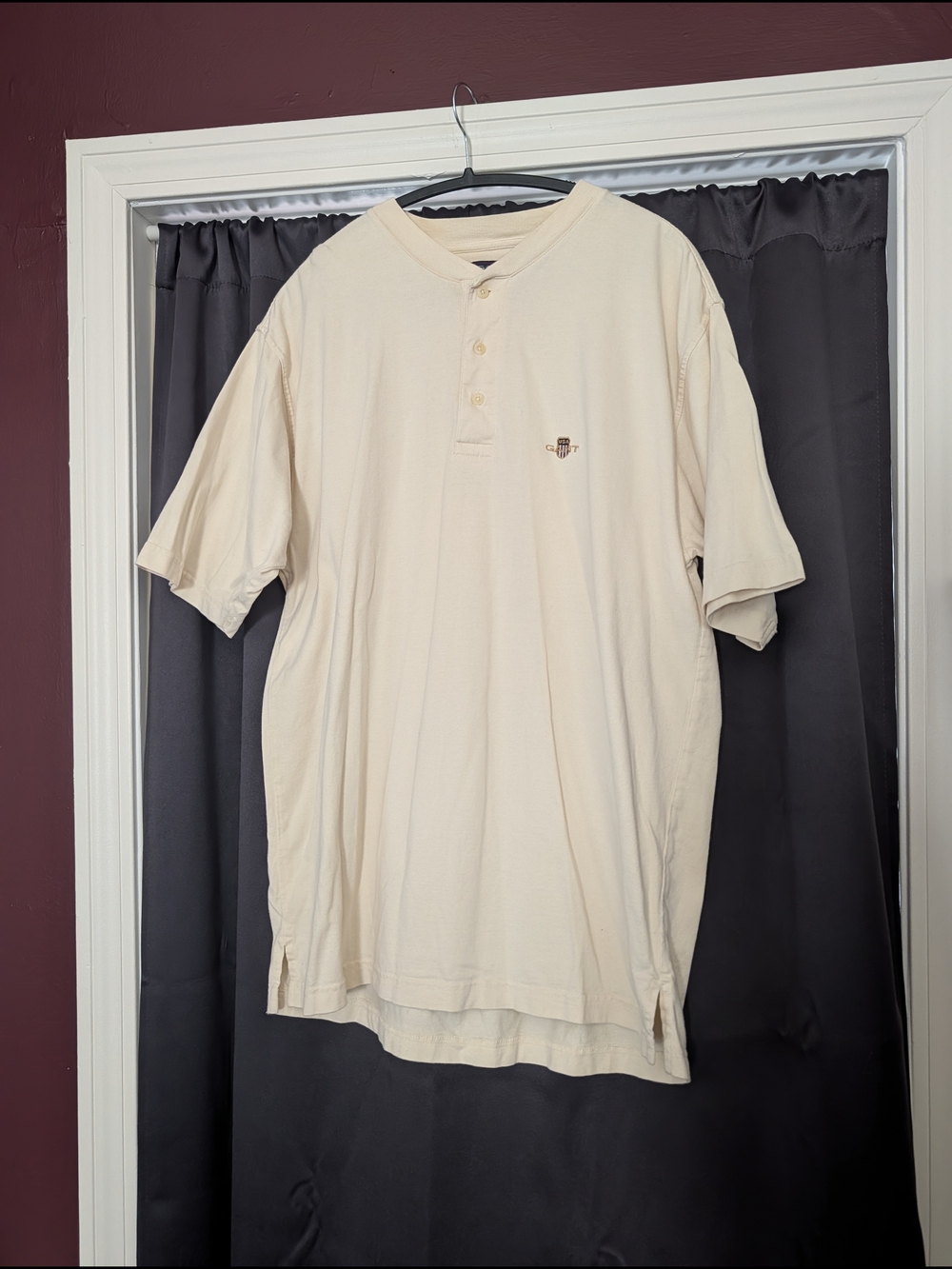 GANT Cream Short-Sleeve Henley Flag Logo Crest Embroidered Cotton Shirt L